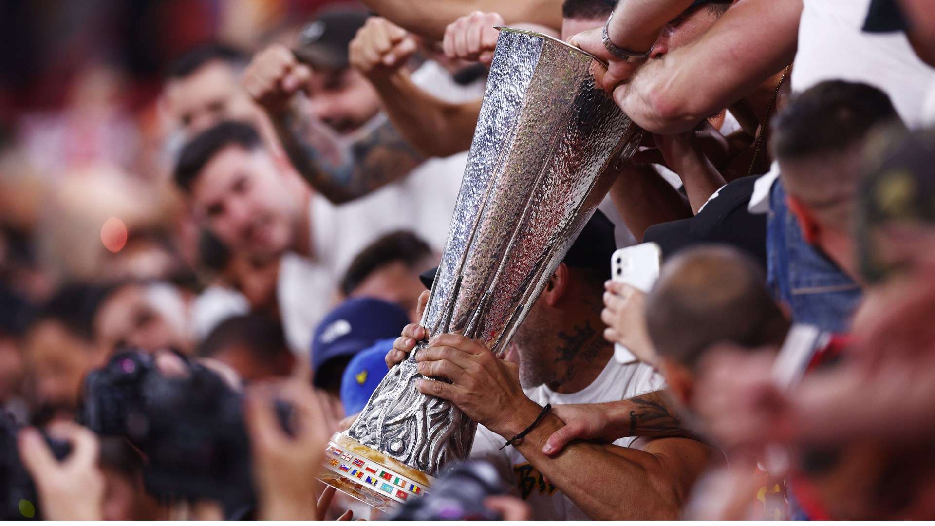 决赛阶段的 决赛阶段的